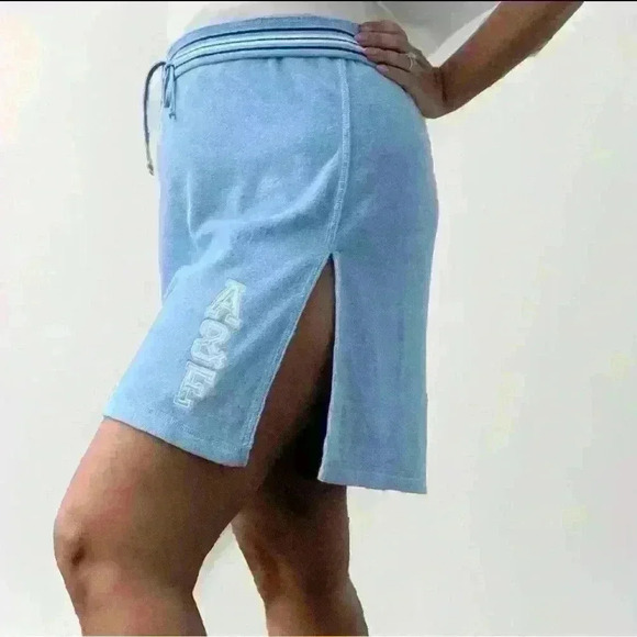 Abercrombie & Fitch Dresses & Skirts - VTG Y2K Abercrombie & Fitch Baby Blue Terry Cloth Skirt Size M
